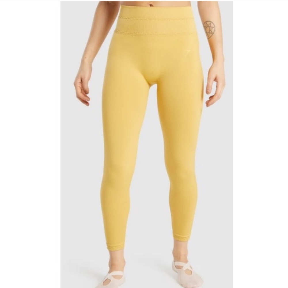 Gymshark | Studio Seamless Yellow Leggings